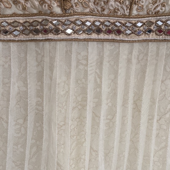 Royal Gold Floral Anarkali Churidar Gown - Picture 5 of 13